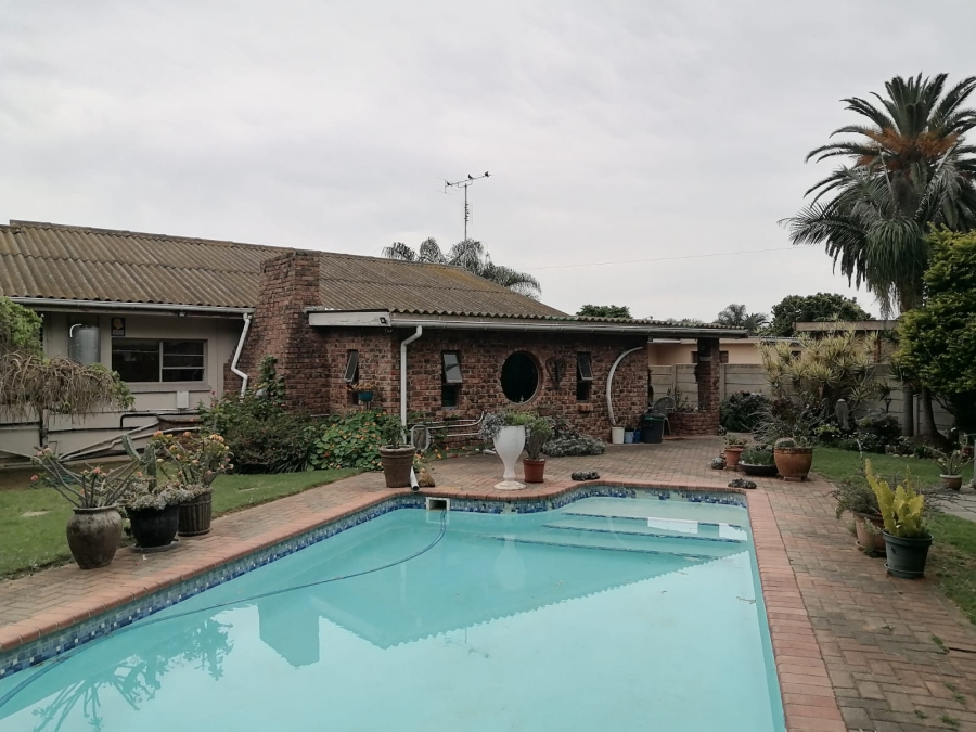 3 Bedroom Property for Sale in Retief Eastern Cape
